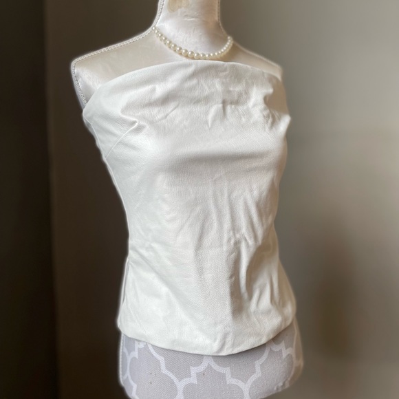 Naked wardrobe Leather Look bandeau top 🤍 - Picture 10 of 10